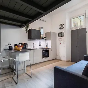 Apartment Junior With Netflix And Wifi, Milan